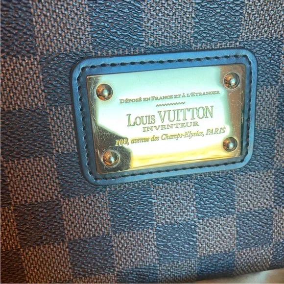 Louis Vuitton Eva Clutch- Damier Ebene Crossbody - Picture 12 of 13